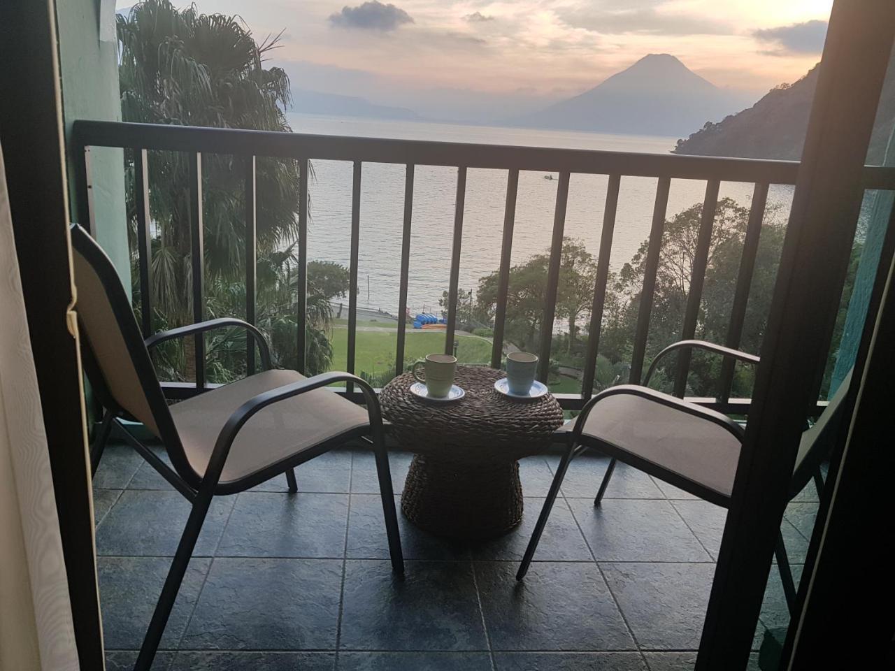 The Paradise Of Atitlan Suites - Free Breakfast Supplies ปานาคาเชล ภายนอก รูปภาพ