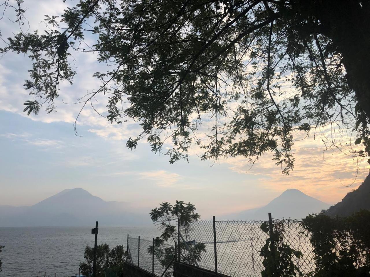 The Paradise Of Atitlan Suites - Free Breakfast Supplies ปานาคาเชล ภายนอก รูปภาพ